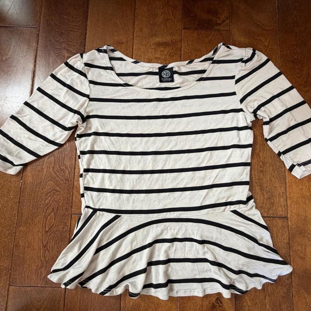 Vintage bobeau black white